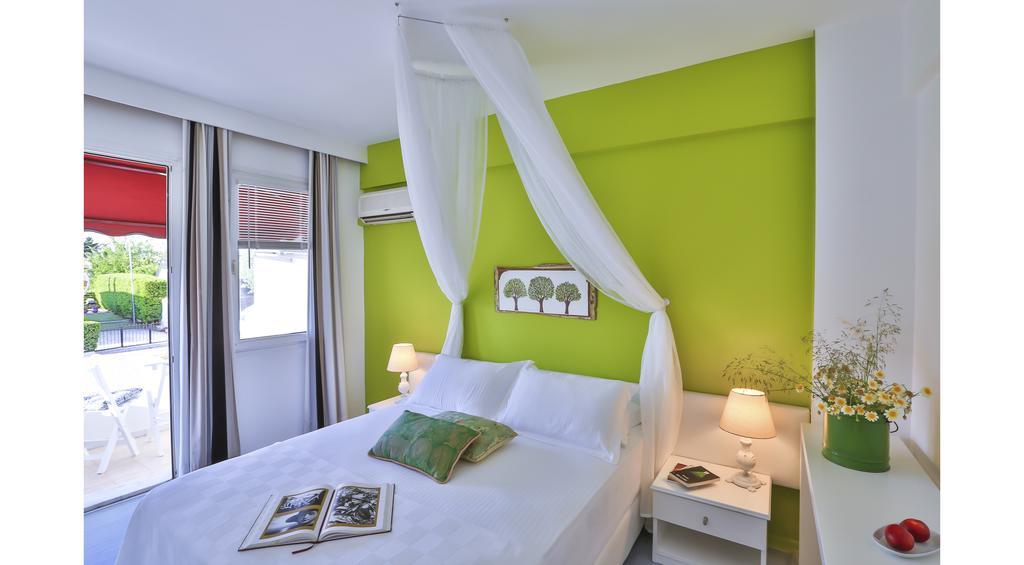 Palas Ilica Çeşme Exterior foto